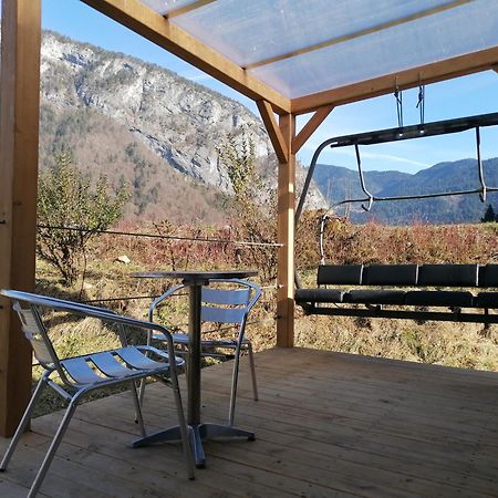 Camping Le Trejeux - Petit Chalet Thones Exterior photo
